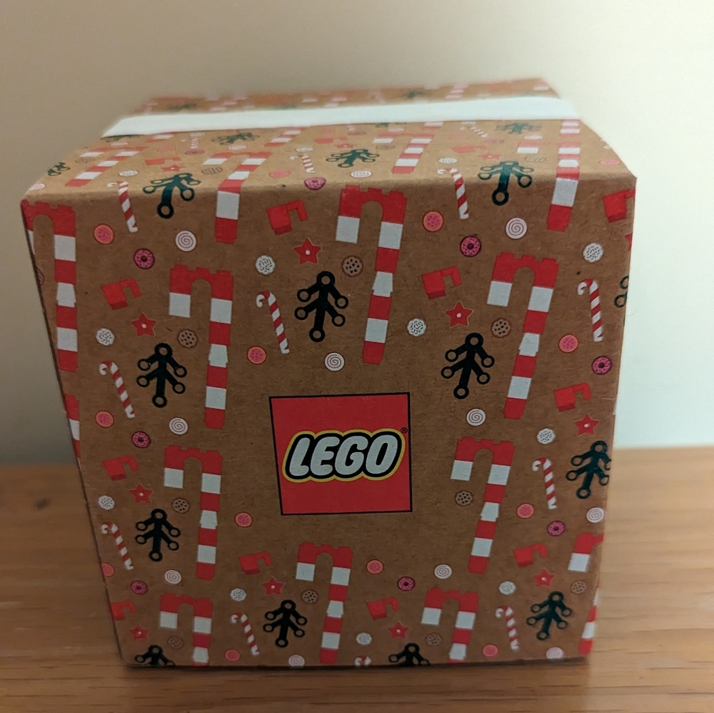 Lego LEGO Holiday Mug & Stamper Set New in box